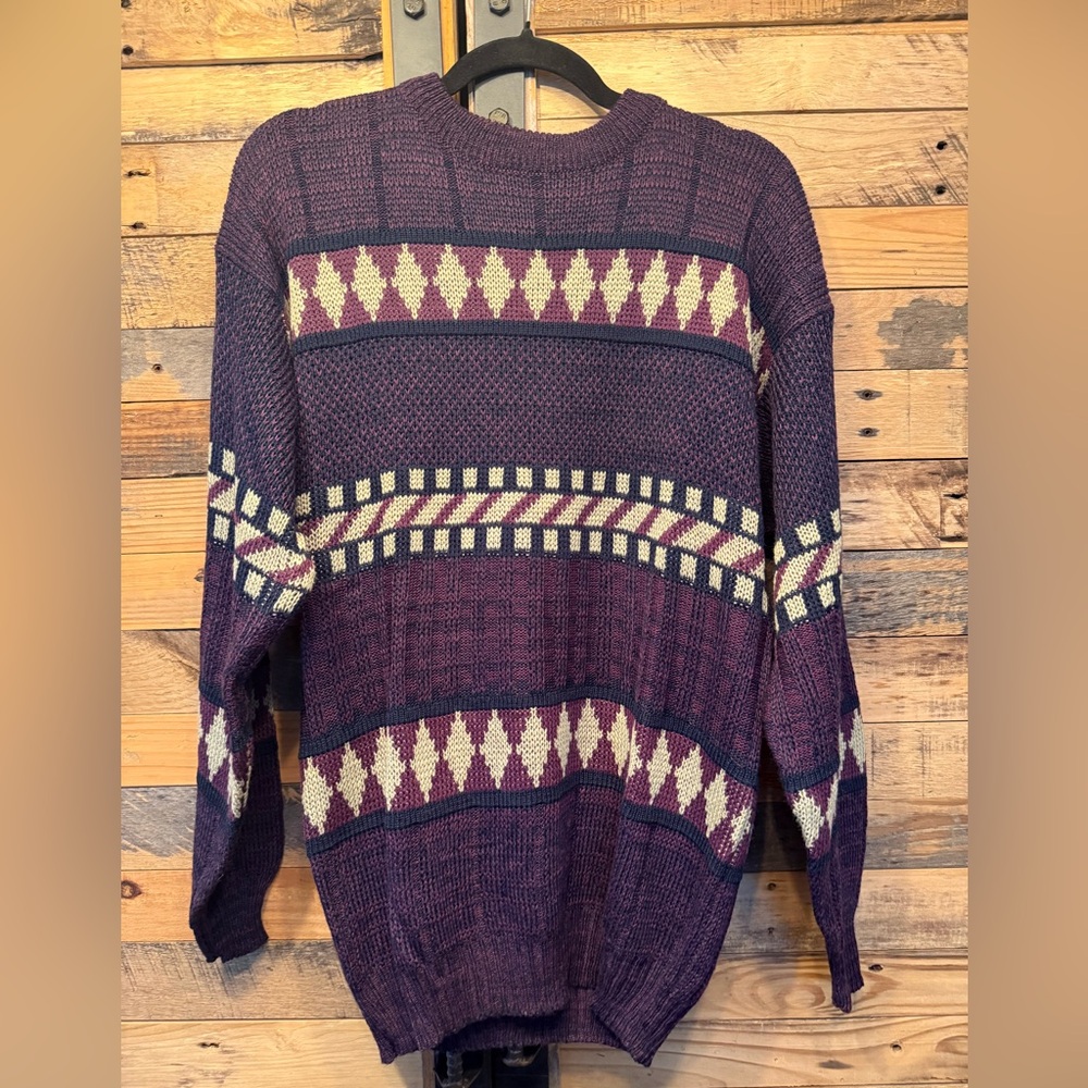 Campus Vintage Men’s Geometric Crewneck Sweater Purple‎ Medium